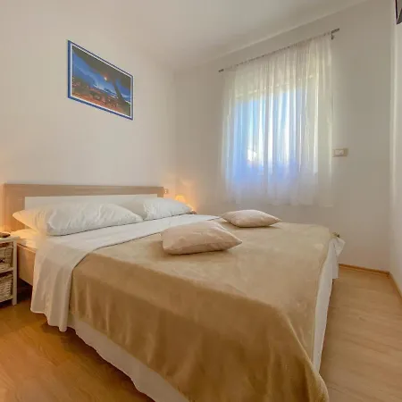 Gardenia Three アパート Novigrad Istria