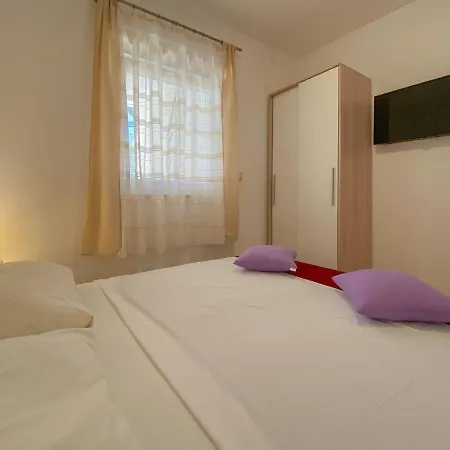 Gardenia Three Novigrad Istria