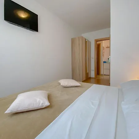 Gardenia Three Novigrad Istria