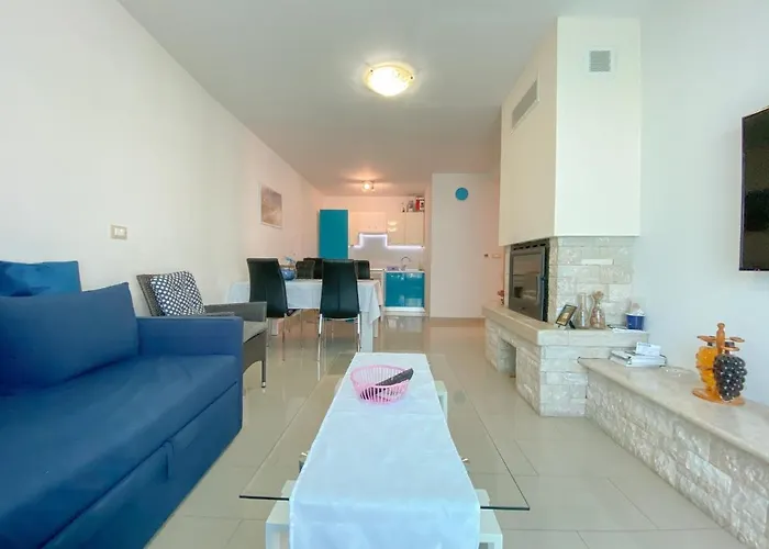 Daire Gardenia Three